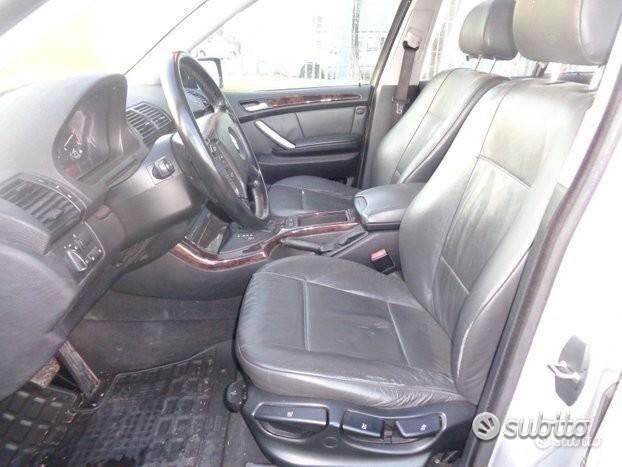 BMW X5 auto. 3.0 full optional da vetrina