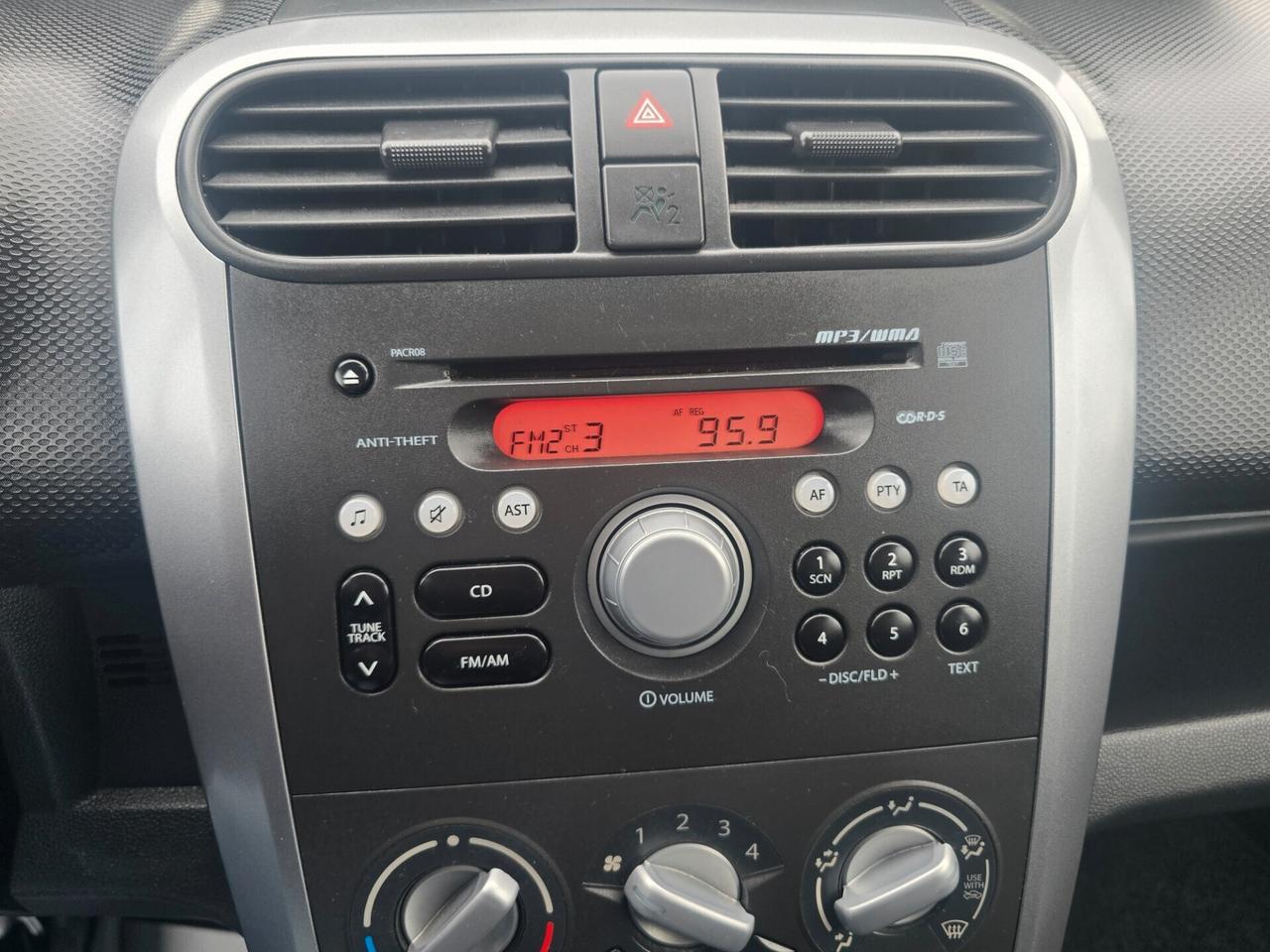 Opel Agila 1.2 16V 94CV Enjoy