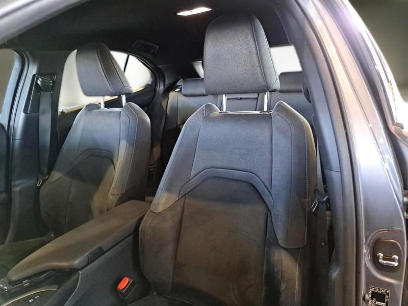 LEXUS UX 250h Hybrid Business