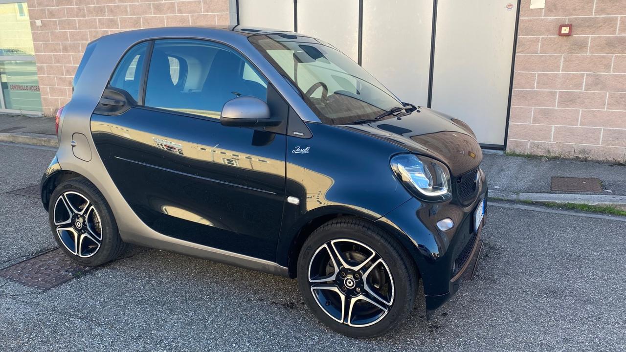 Smart ForTwo 90 0.9 Turbo twinamic JBL