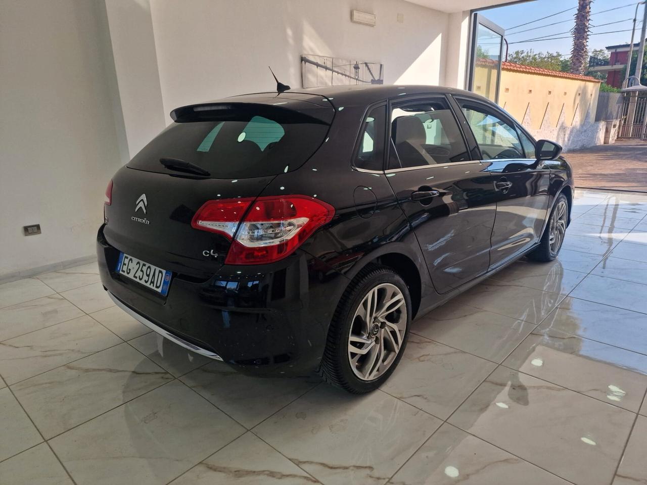 Citroen C4 1.6 HDi 110 Exclusive Cambio Automatico