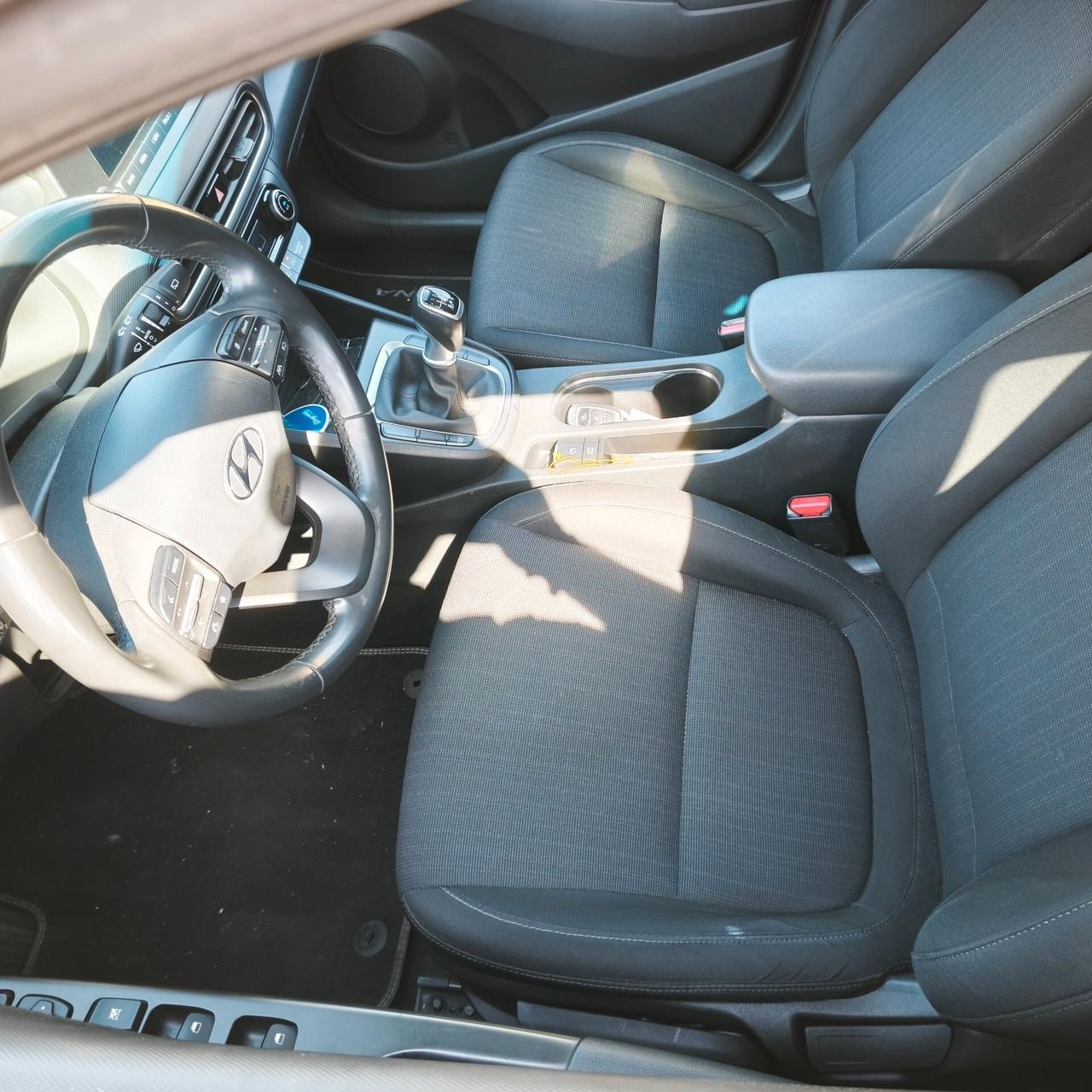Hyundai Kona 1.6 CRDI Hybrid 48V iMT XLine
