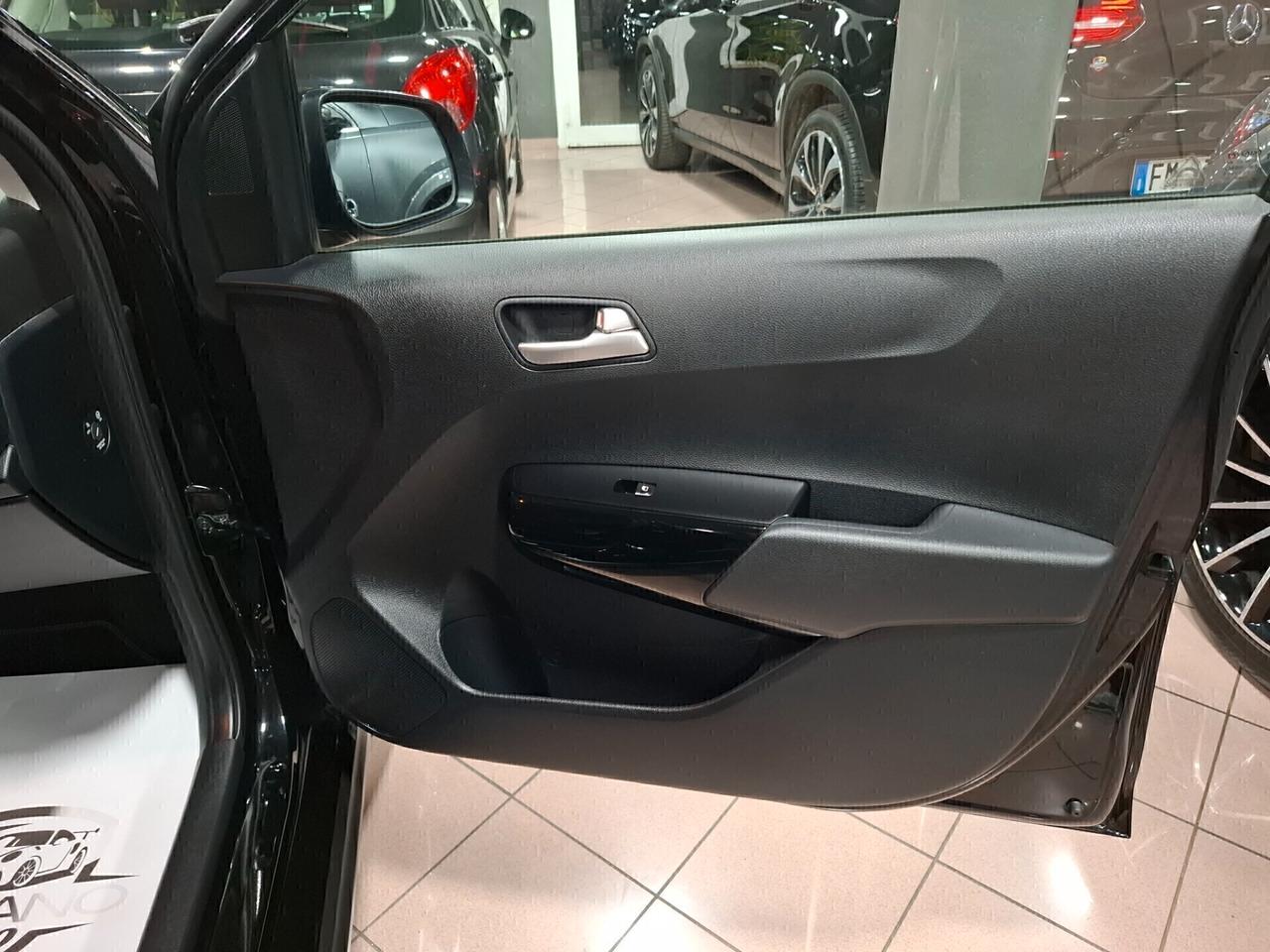 Kia Picanto 1.0 X Line Neopatentati