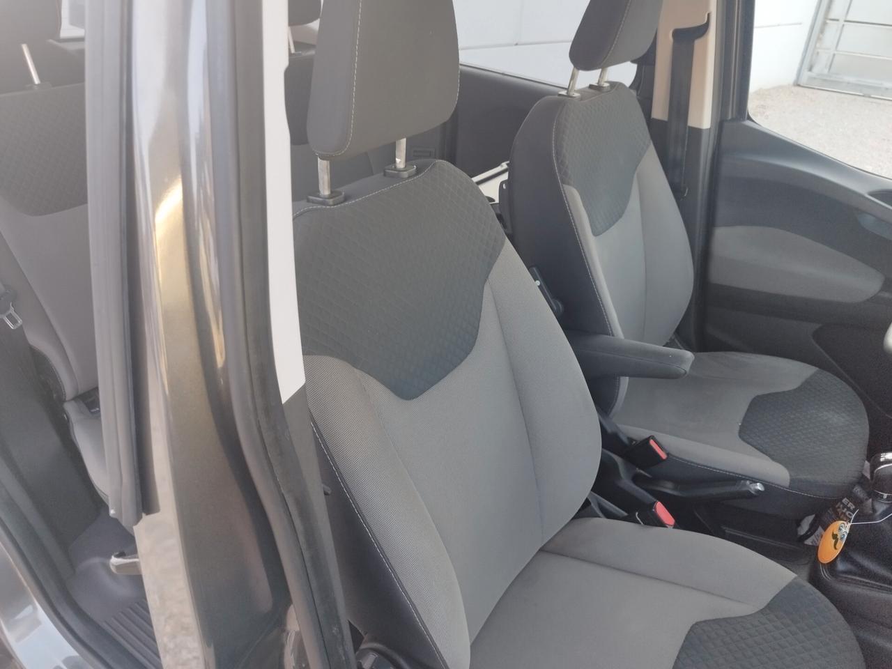 Ford Tourneo Courier Tourneo Courier 1.5 TDCI 95 CV Titanium