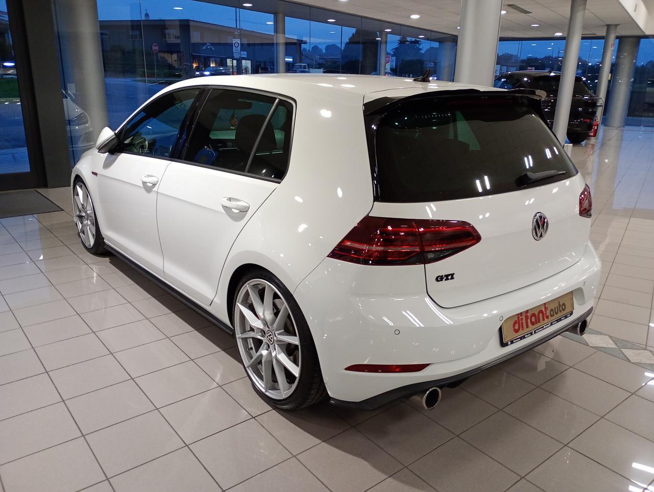 Volkswagen Golf GTI Performance 2.0 245 CV TSI DSG 5p. BMT