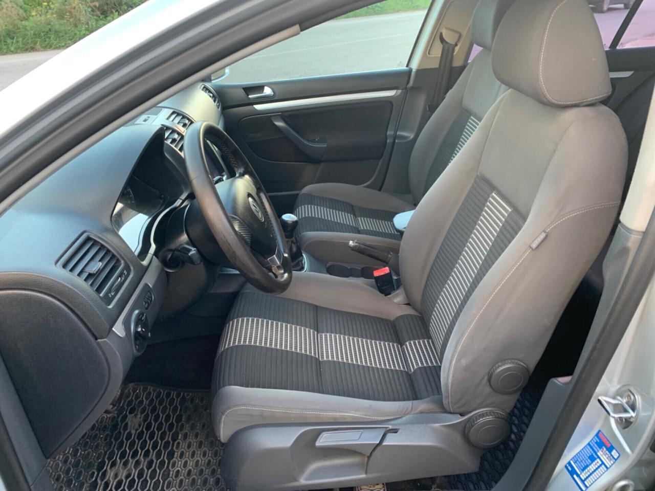 Volkswagen Golf 1.9 TDI 105 cv DPF 5p