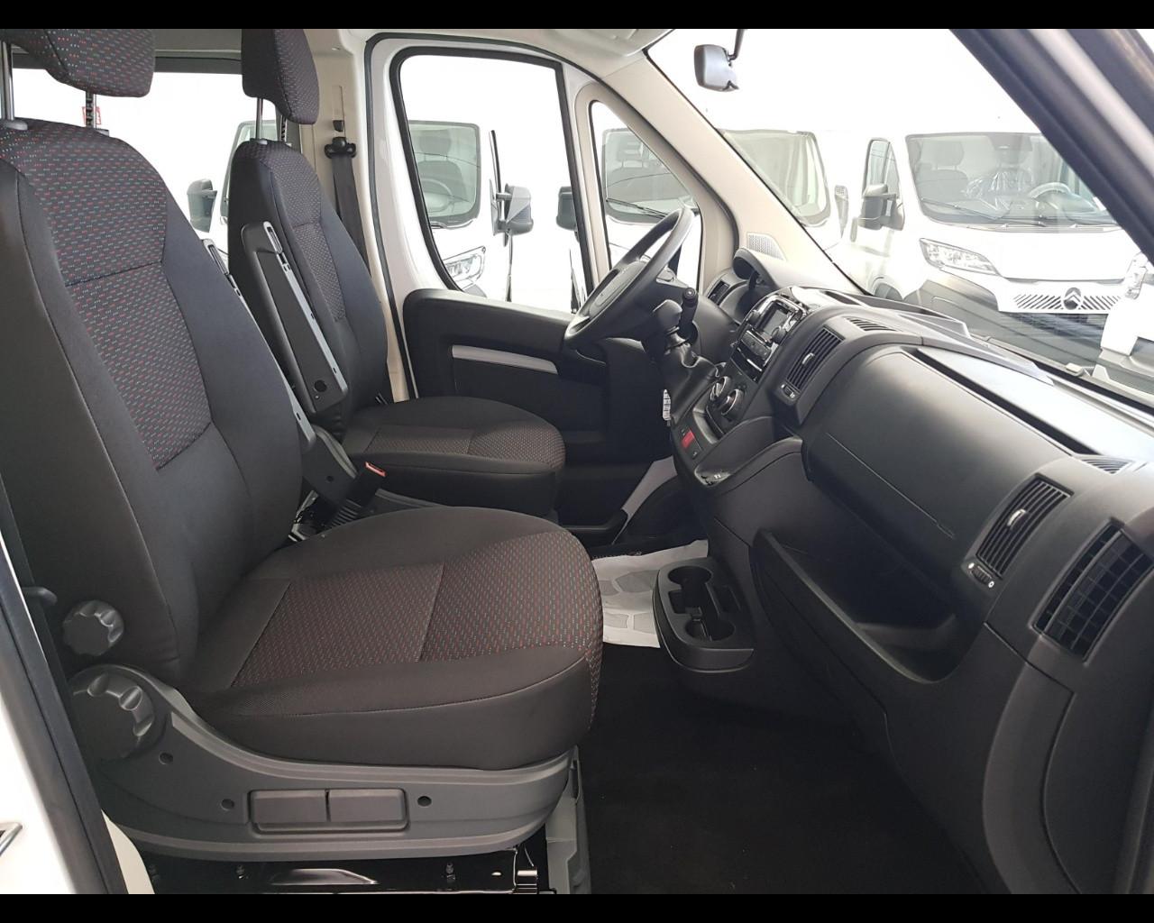 PEUGEOT Peugeot Boxer 140cv Trasporto Disabili 9 Posti con Sollevatore Doppio Braccio