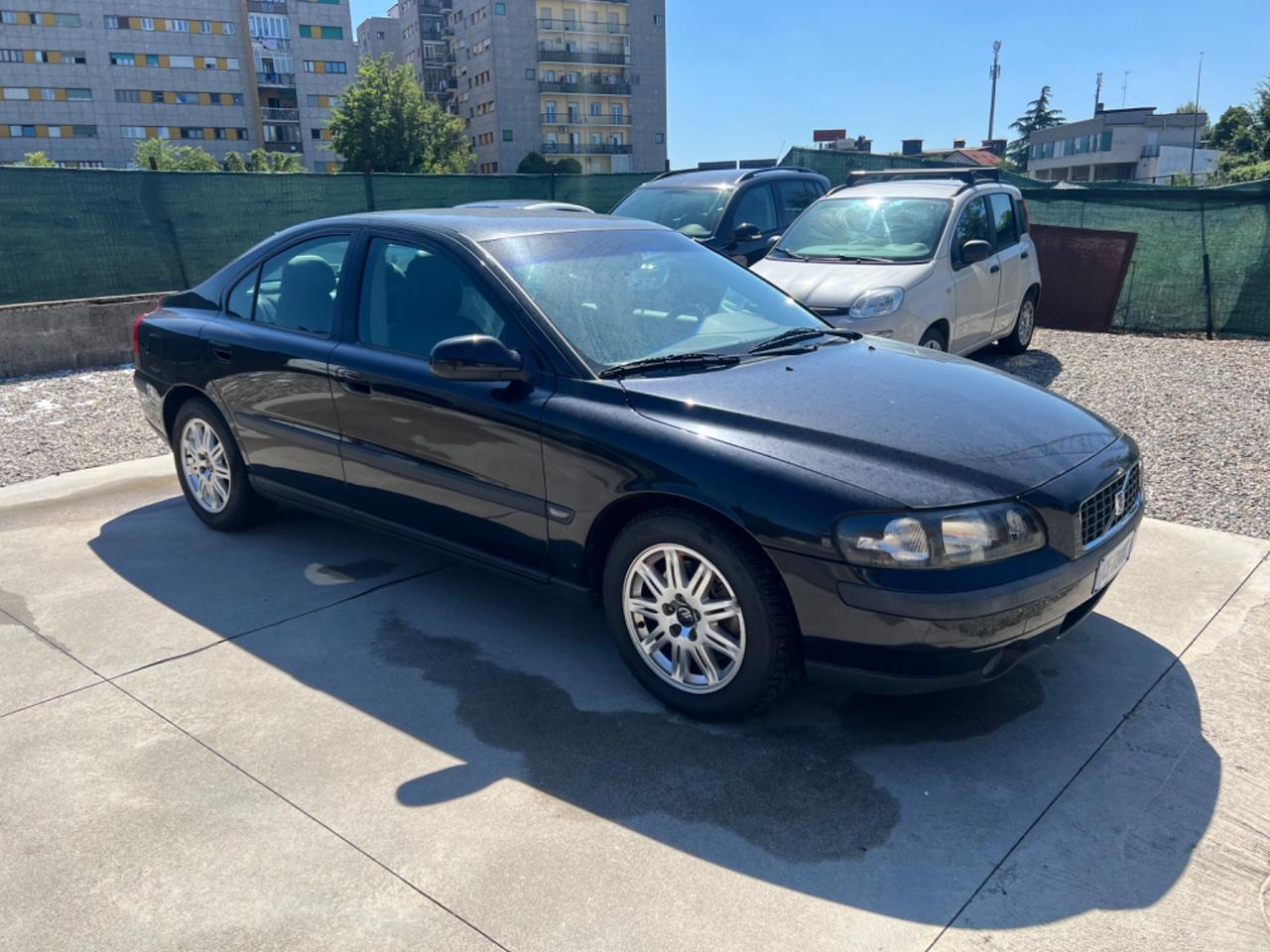 Volvo S60 2.0i turbo 20V cat benzina