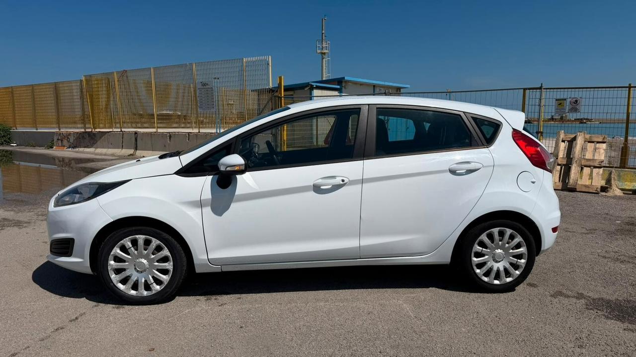 Ford Fiesta 1.2 Benzina 2016 - Neo Patentati - 140.000km -