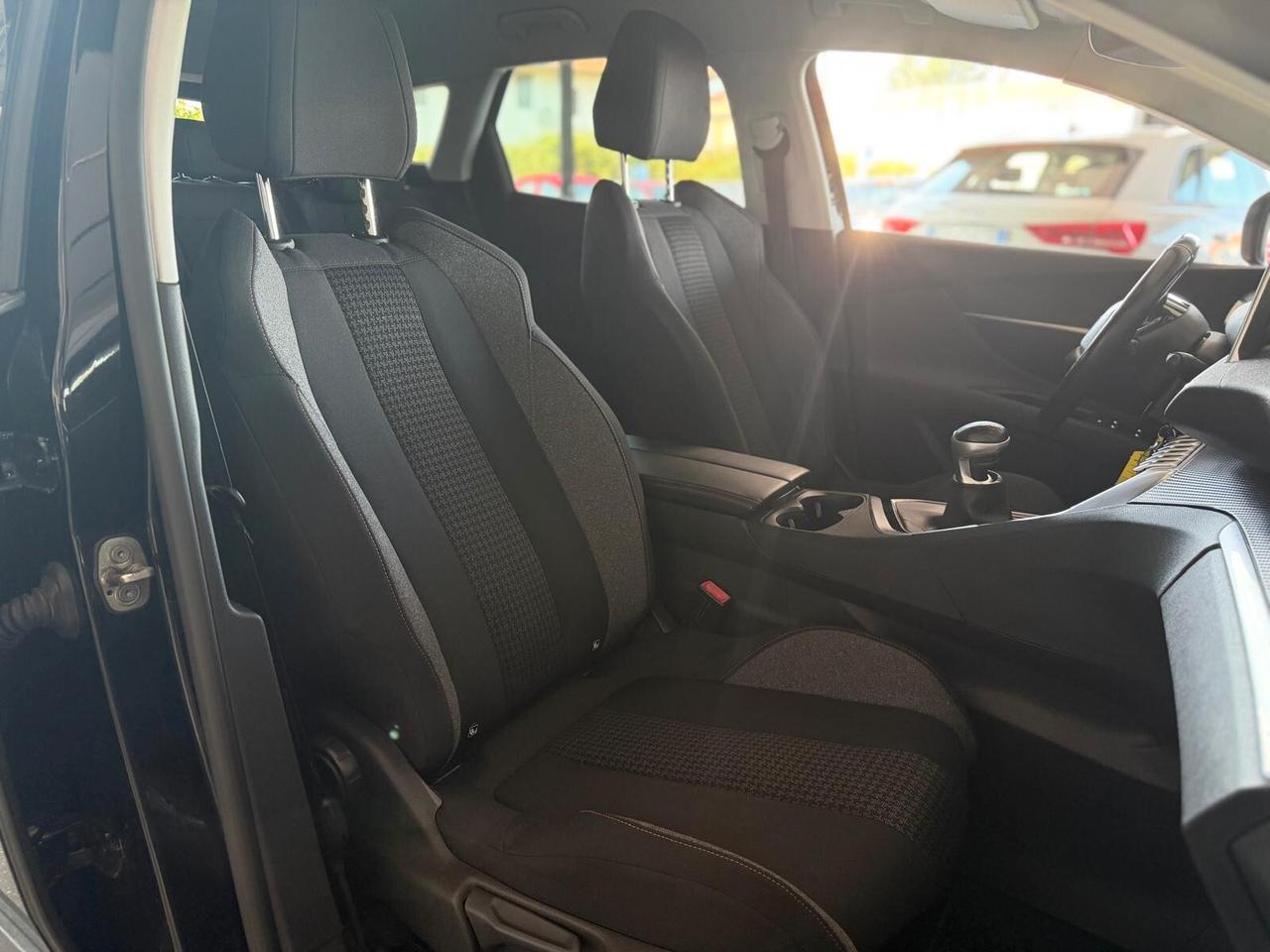 Peugeot 3008 BlueHDi 130 S&S Allure