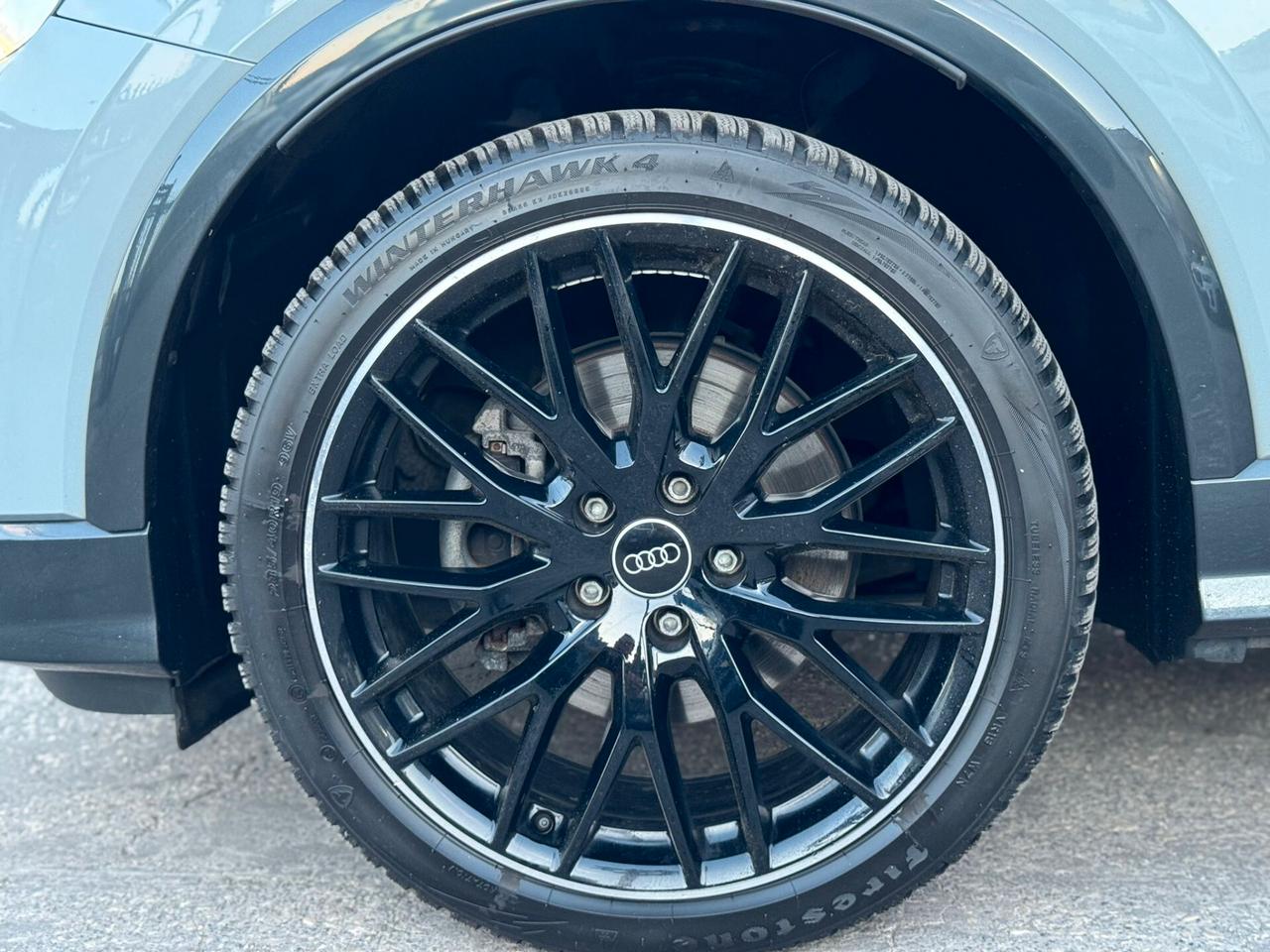 Audi Q2 30 TDI S tronic Identity Black