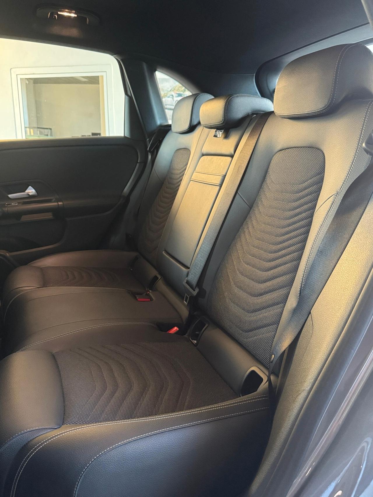 Mercedes-benz A 180 A 180 d Automatic Sport