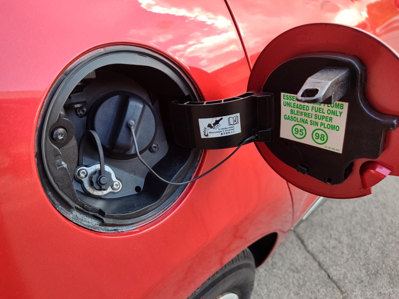 Renault Clio 1.2 GPL BOMBOLA RINNOVATA OK NEOP PROMO