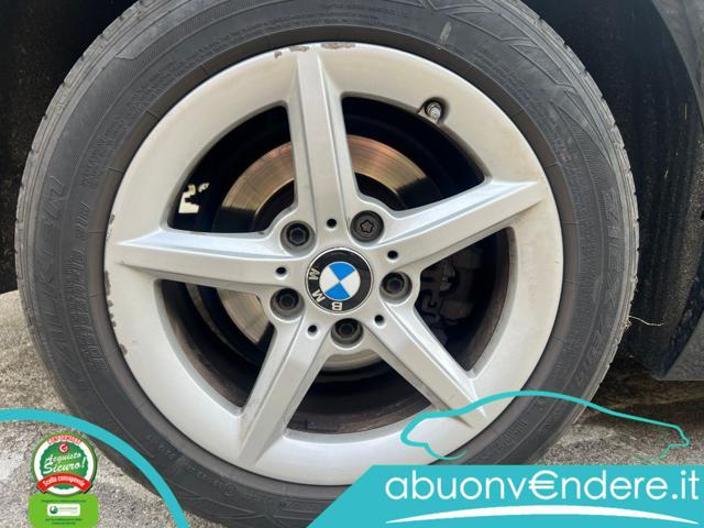 BMW 118 i 5p. Advantage