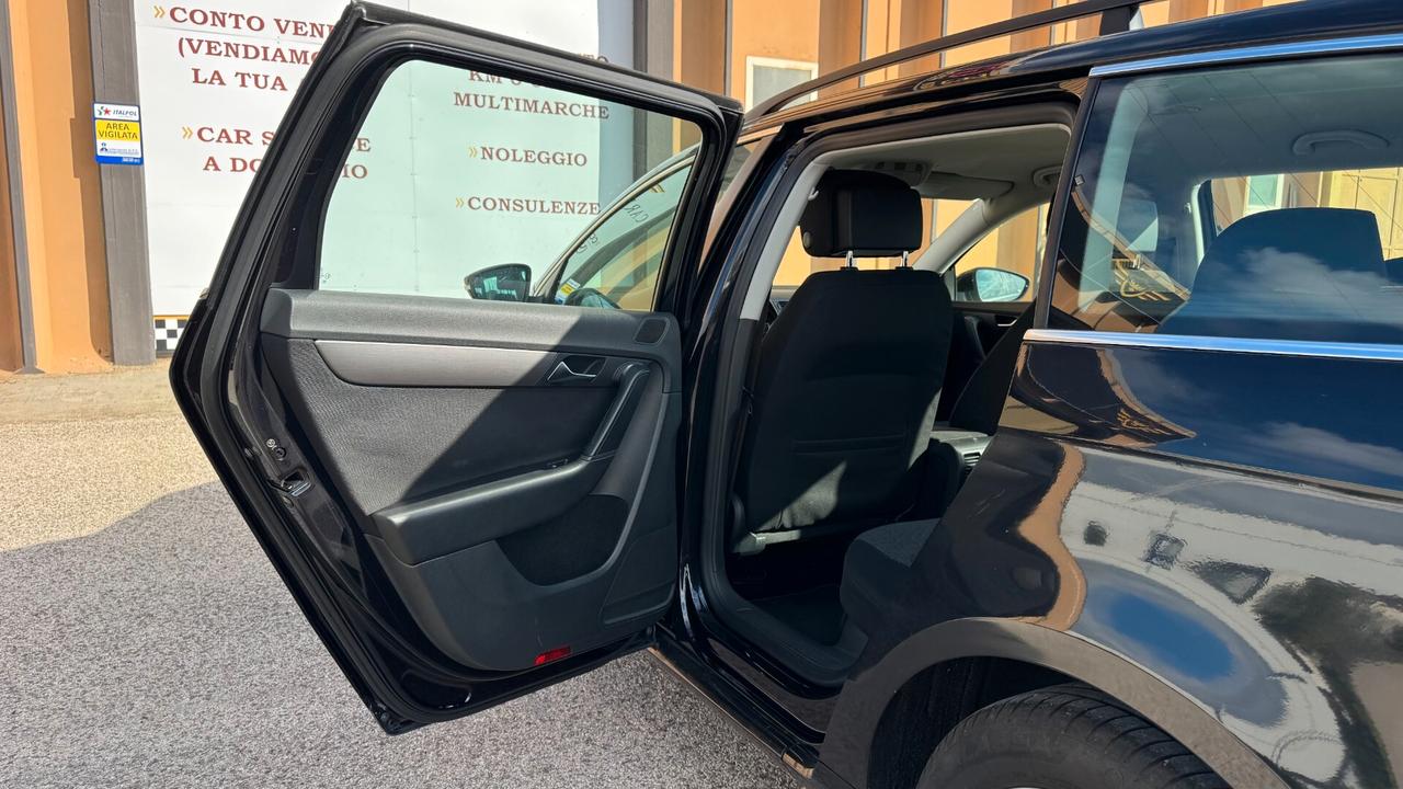 Volkswagen Passat SW 1.6 TDI 105CV- 2012