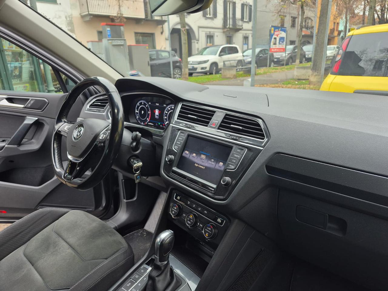 Volkswagen Tiguan 240CV DSG 4MOTION R-Line