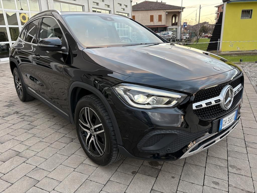 Mercedes-benz GLA 200d 4Matic Premium Automatic