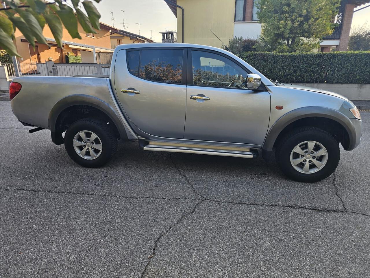 Mitsubishi L200 2.5 DI-D/136CV Double Cab Intense