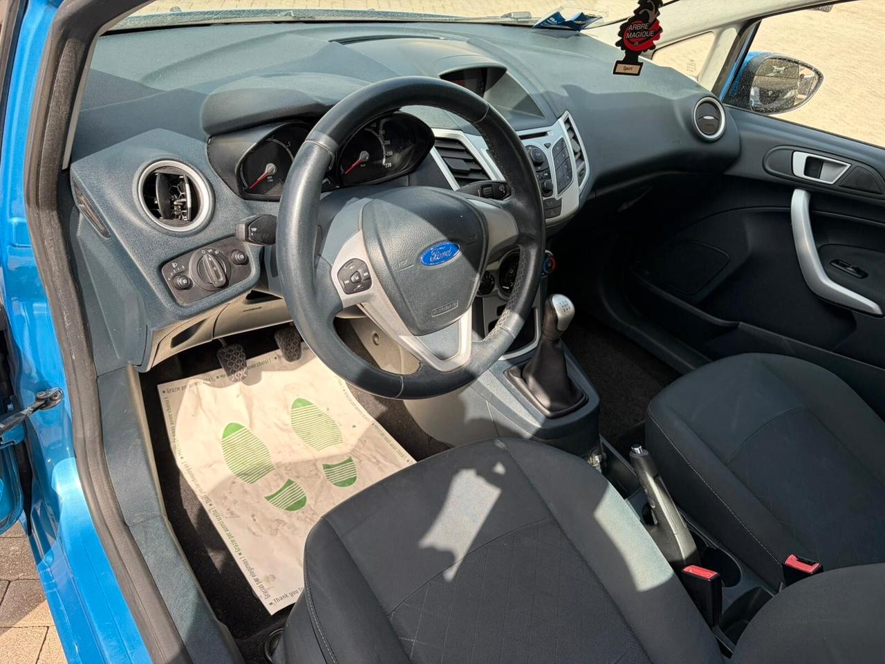Ford Fiesta Ikon 1.2 16V 60CV 5p. Business