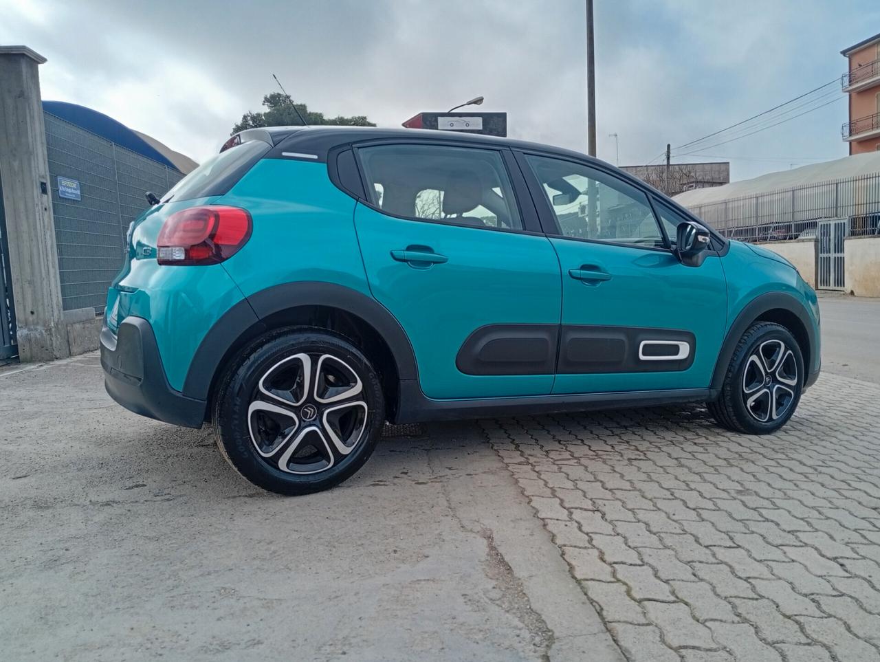 Citroen C3 BlueHDi 100 S&S Shine Pack