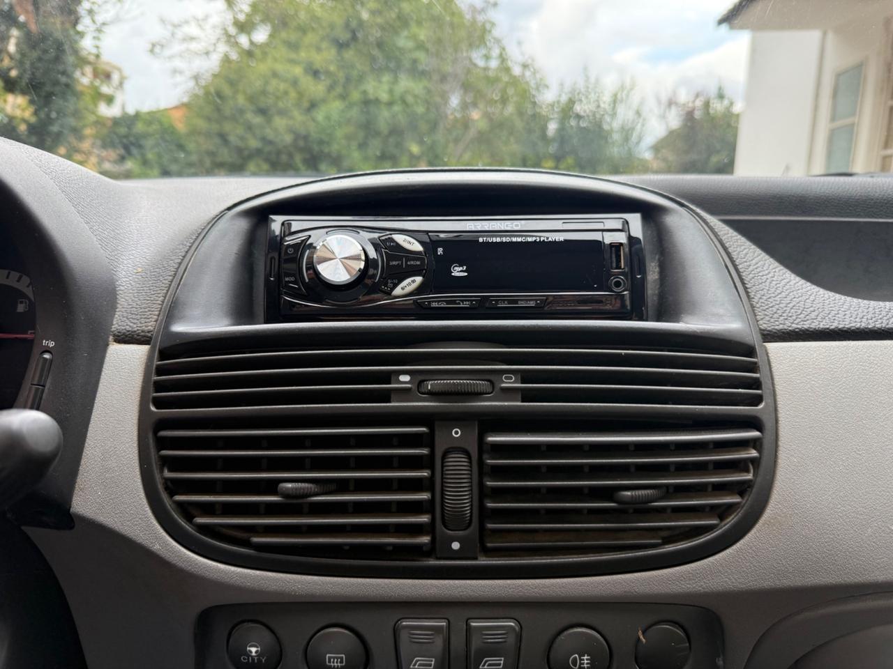 Fiat Punto 1.2i 3 porte ELX