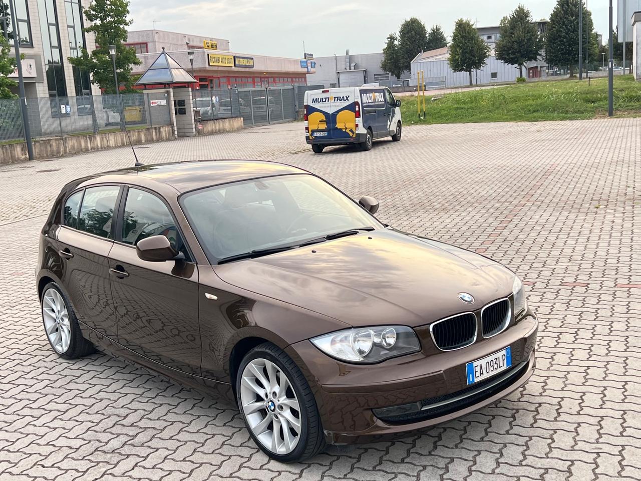 Bmw 120 120d cat 5 porte Futura DPF
