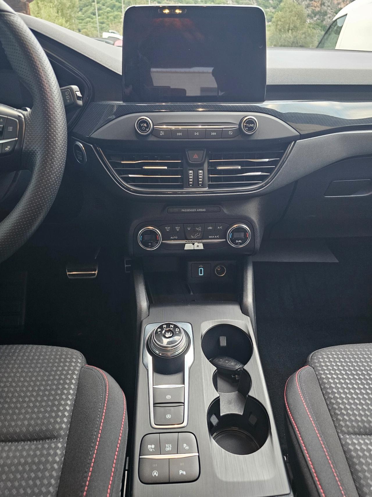 Ford Focus 1.5 EcoBlue 120 CV automatico 5p. ST-Line