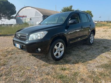 Toyota RAV 4 RAV4 2.2 D-4D SOLAMENTE 125.000 KM