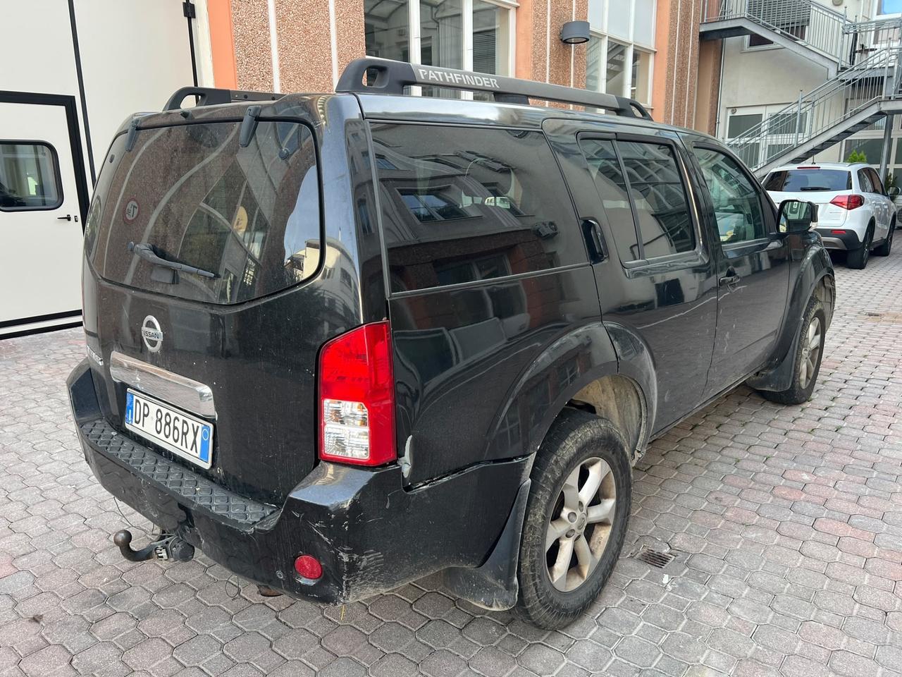 Nissan Pathfinder 2.5 dCi Sport Platinum
