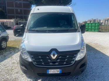 Renault 2.3CDI Furgone Passo Medio