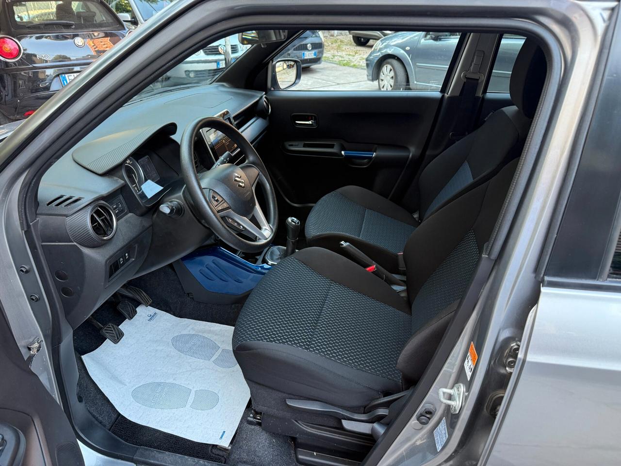 Suzuki Ignis 1.2 Hybrid Top