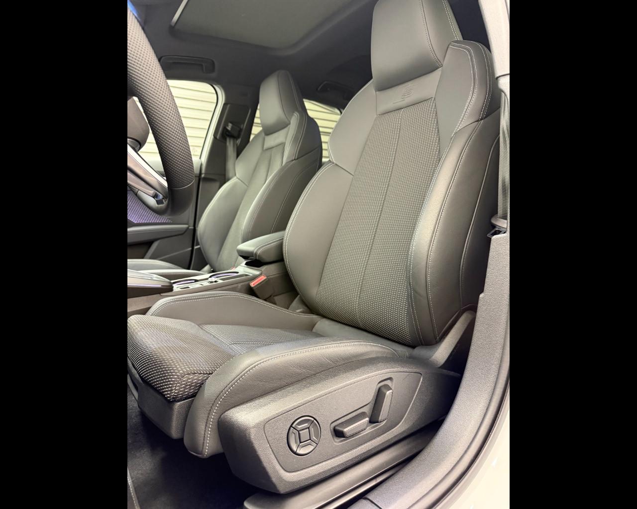 AUDI A3 SPORTBACK 45 TFSIe S-TRONIC S LINE EDITION