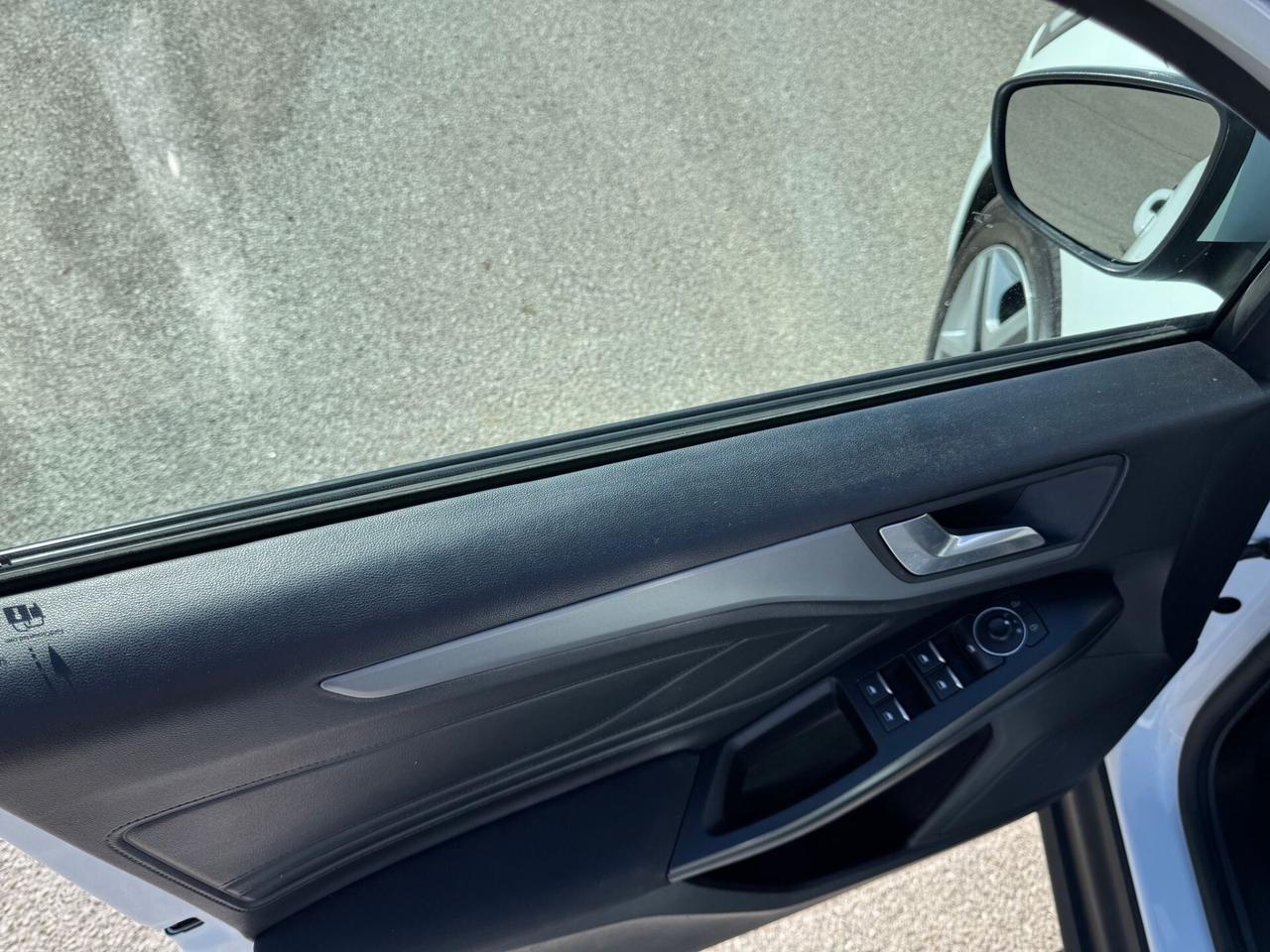 FORD FOCUS 1.5 EcoBlue automatico SW 144000 km