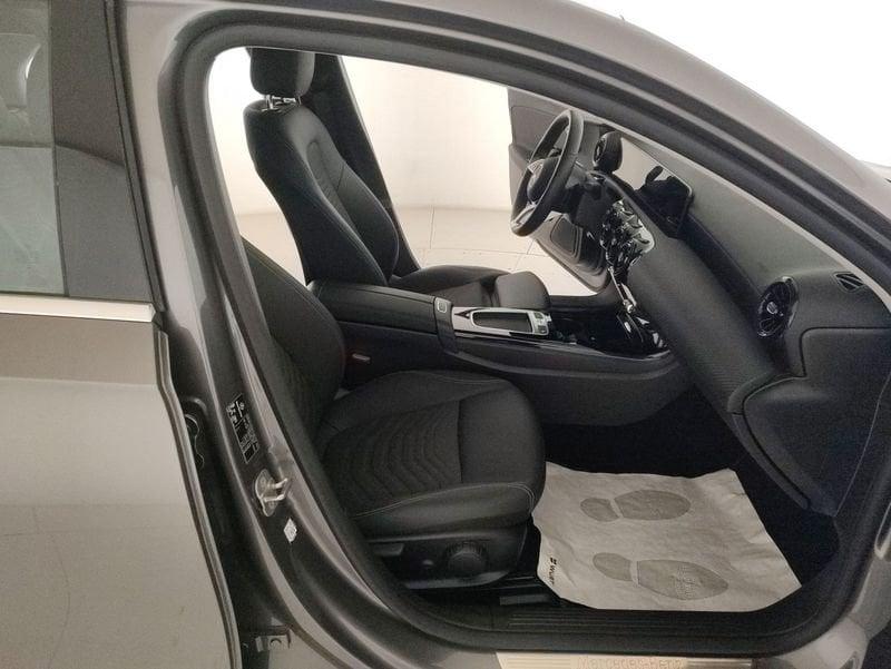 Mercedes-Benz Classe A A 180 d Advanced auto