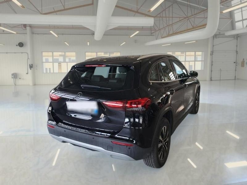 MERCEDES-BENZ GLA 250 E PLUG-IN HYBRID AUTO BUSINESS EXTRA CROSSOVER