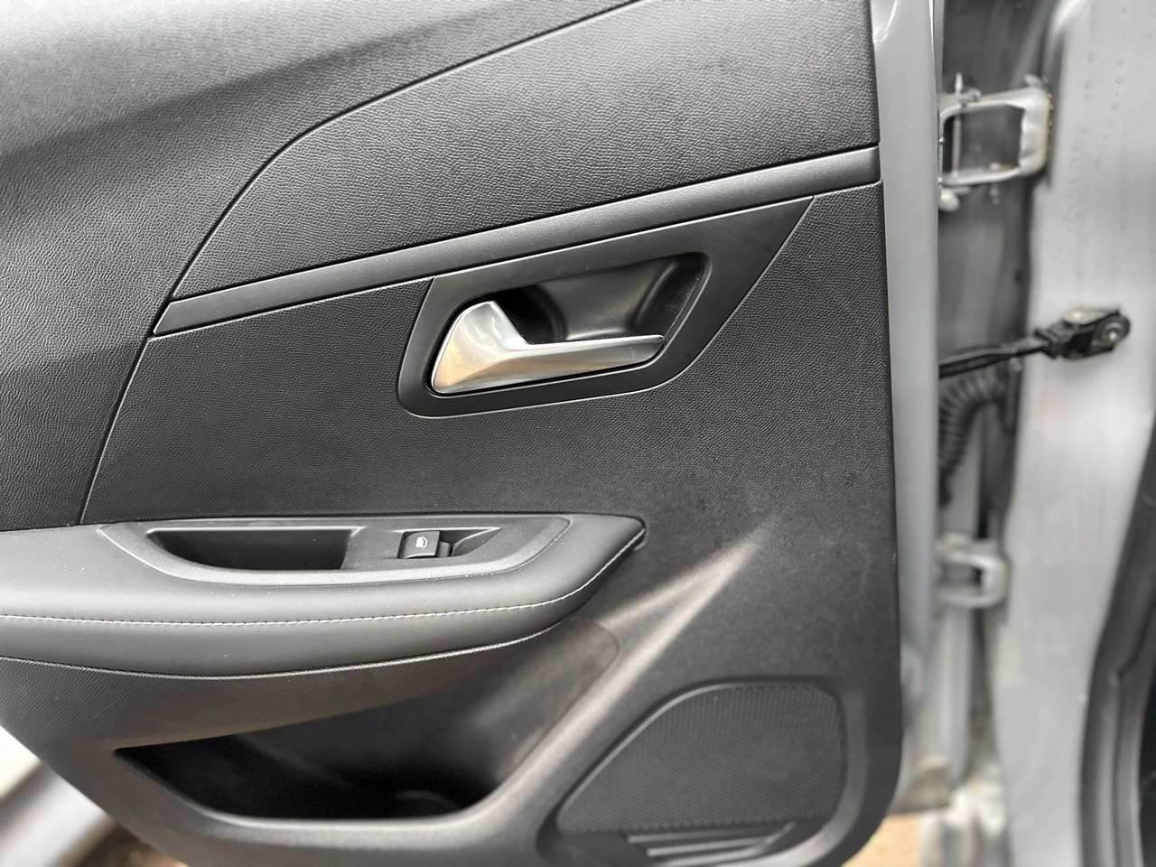 PEUGEOT 208 II 2023 - 208 1.2 puretech Allure s&s 100cv