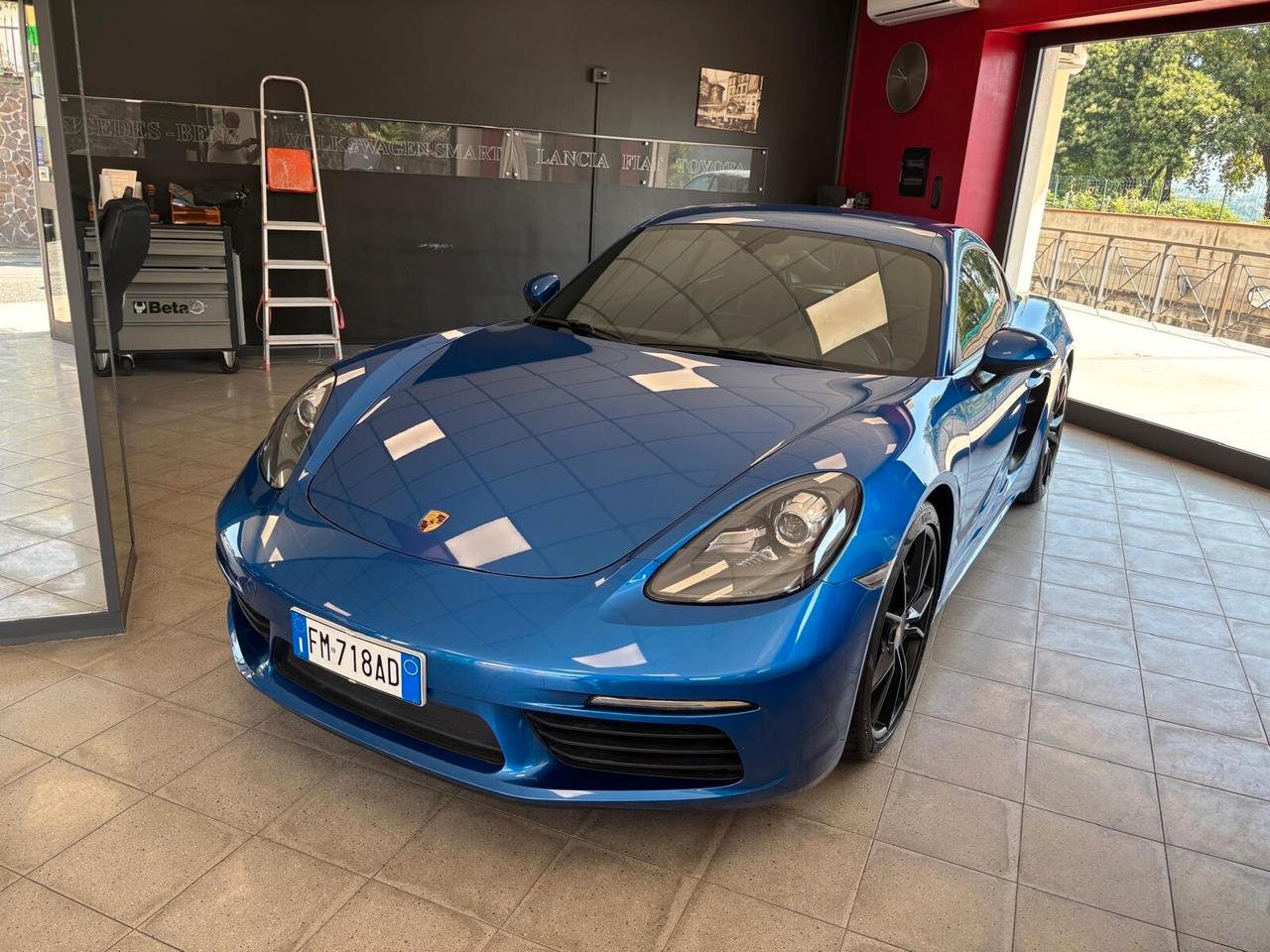 Porsche 718 COUPE' Cayman 2.0