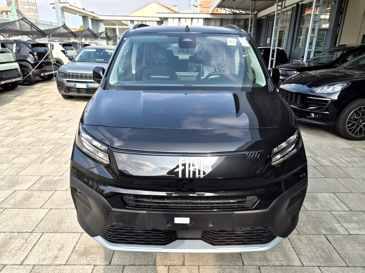 Fiat Doblo QUBO - Doblò 7 POSTI 1.5 d '' La Prima'' KM ZERO
