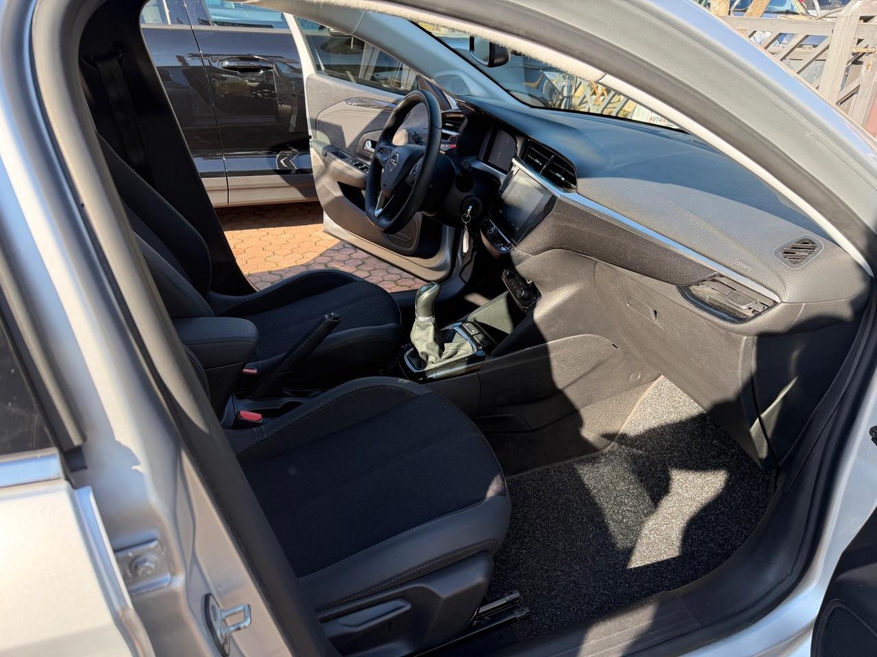 Opel Corsa 1.2 Elegance