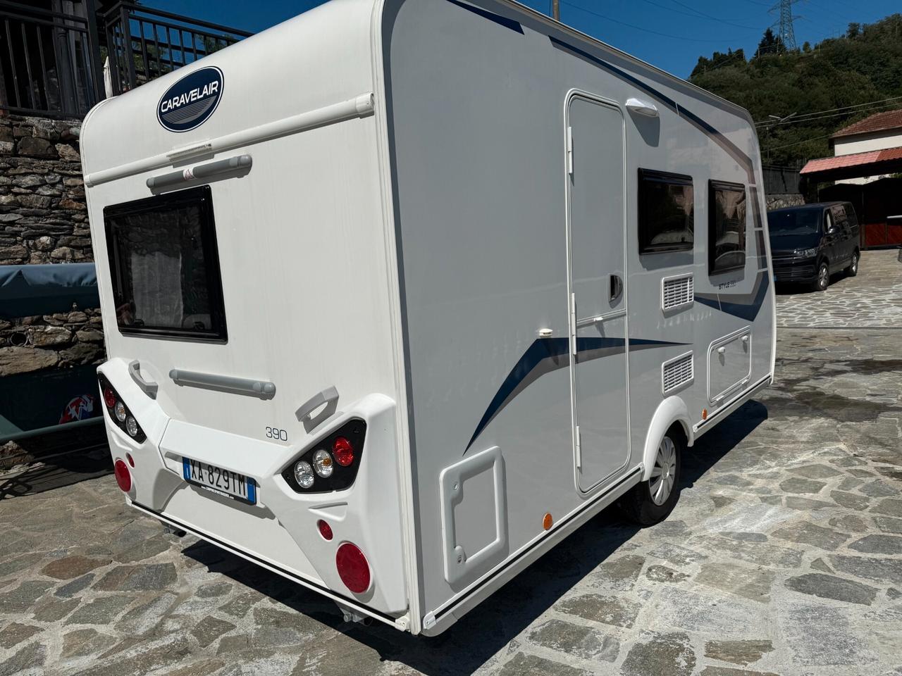 Caravelair ALBA STYLE 390 PACK SHOWER