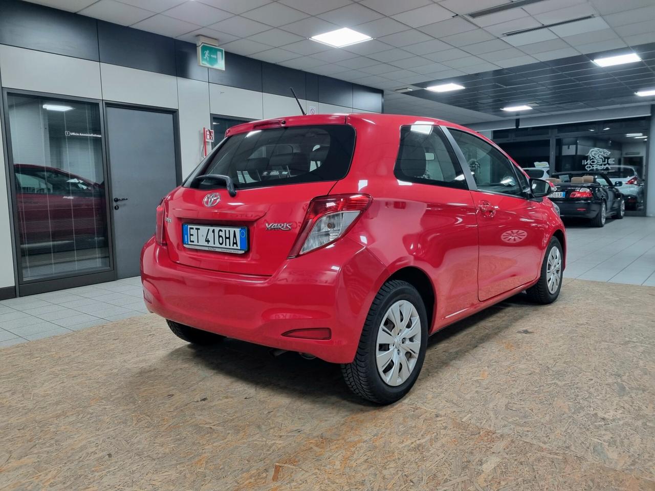 TOYOTA YARIS 1.0 BENZINA 69CV 3p. NEOPATENTATI