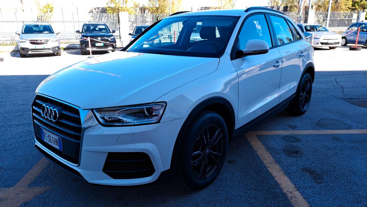 Audi Q3 2.0 TDI 120 CV