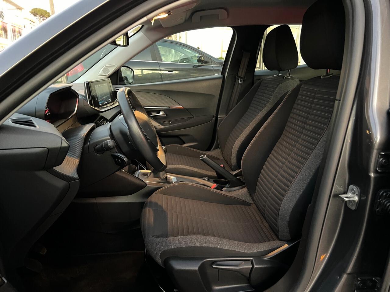 Peugeot 2008 BENZINA 100CV 3 GARANZIA ITALIANA