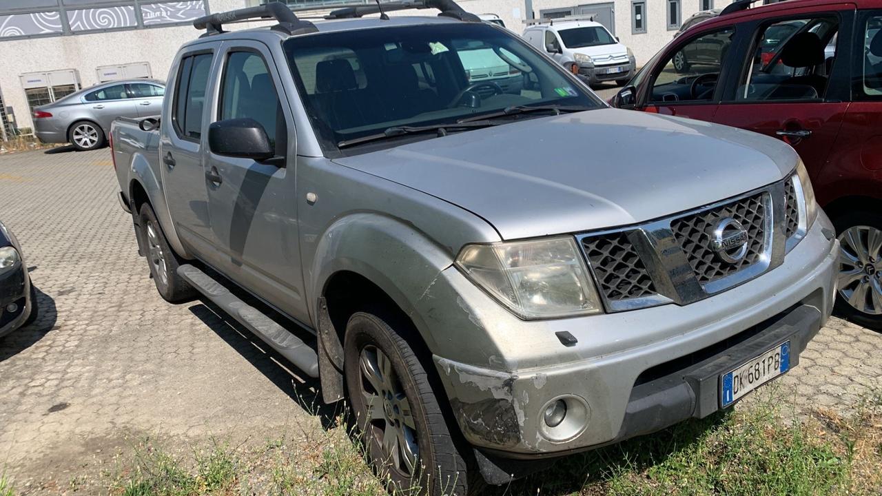 Nissan Navara 2.5 dCi 4 porte Double Cab Sport