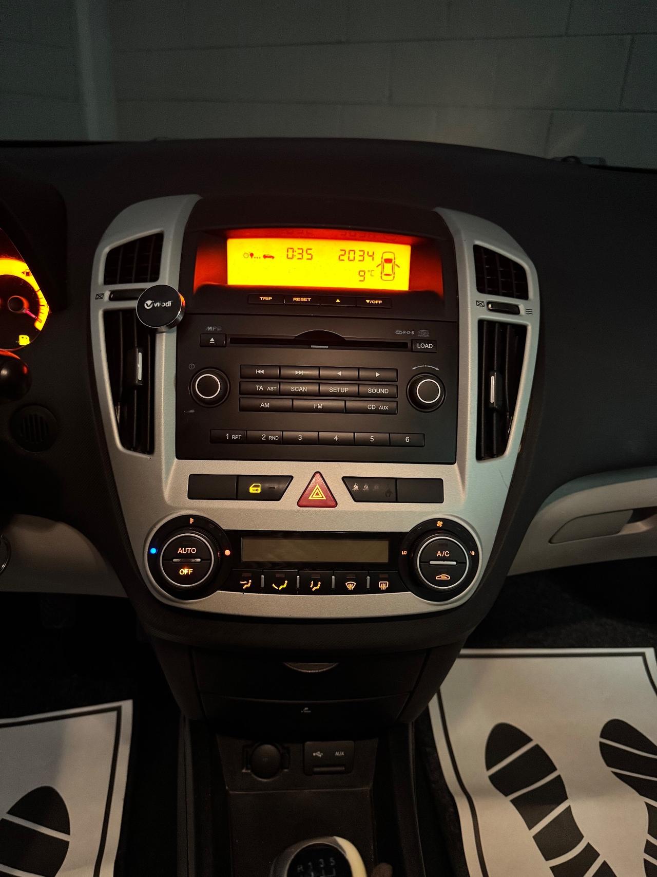 Kia Ceed cee'd Sp. Wag. 1.6 122CV EX