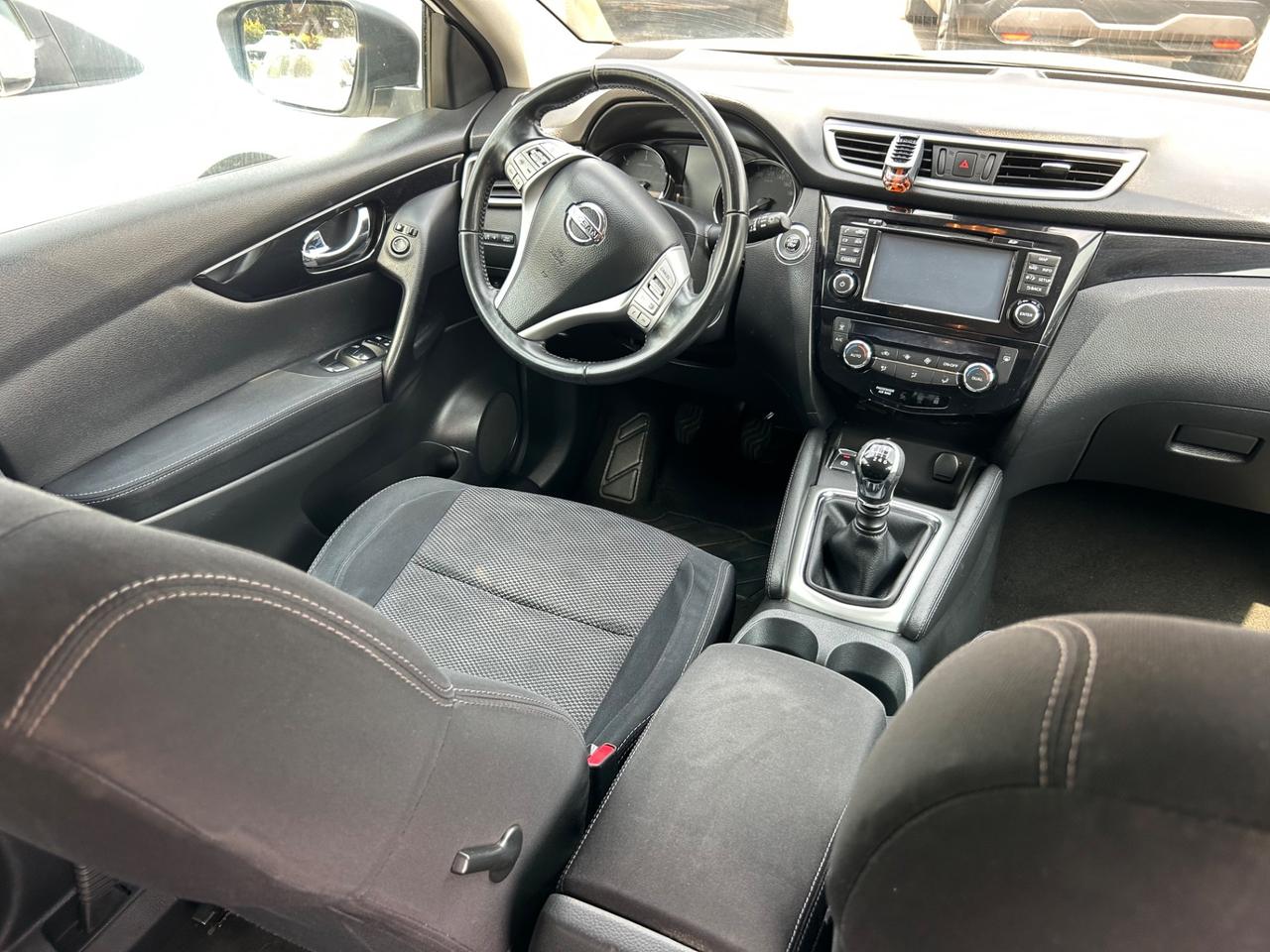 Nissan Qashqai 1.5 dCi 360