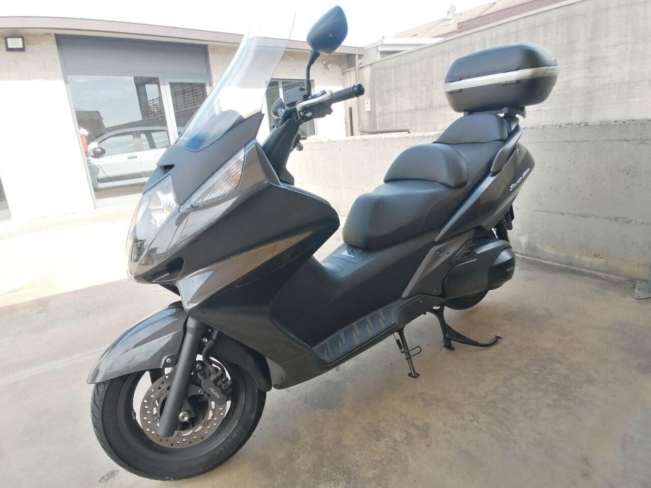 Honda Silver Wing 400