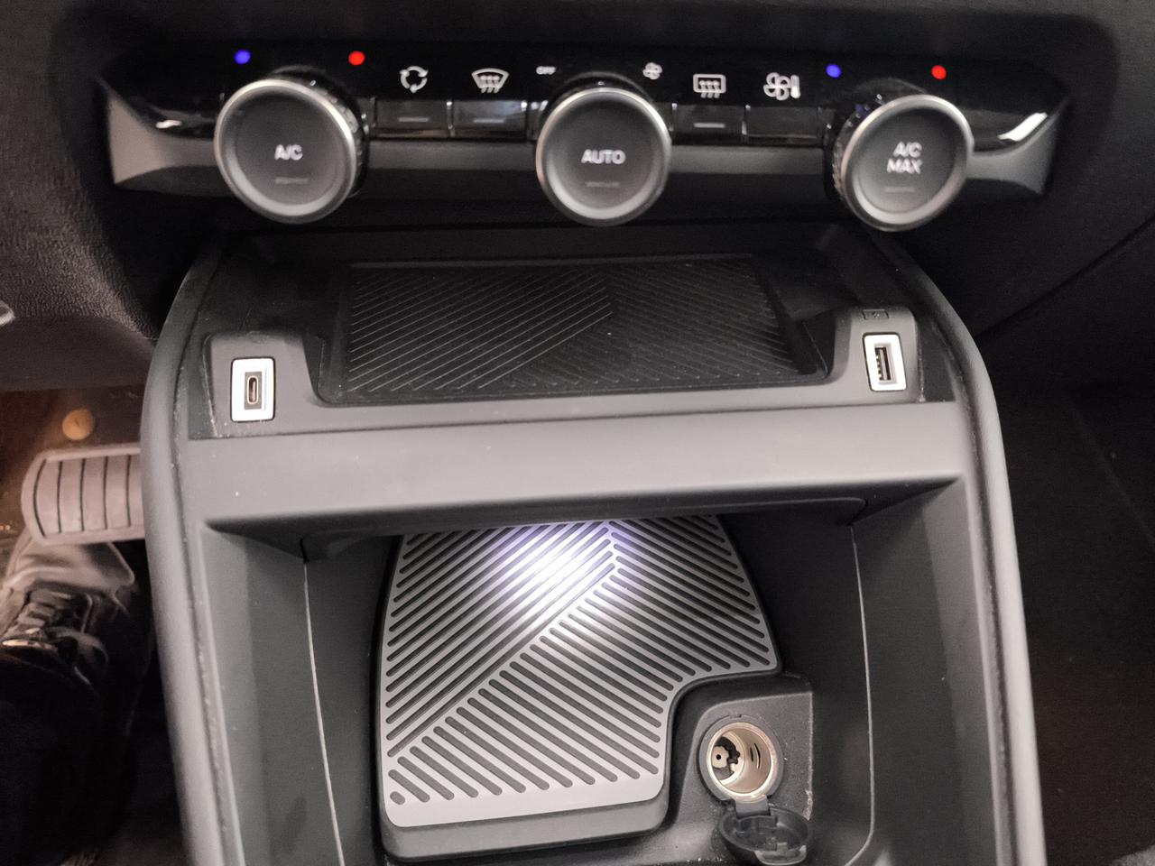 CITROEN C4 III 2021 - C4 1.2 puretech Shine s&s 130cv eat8