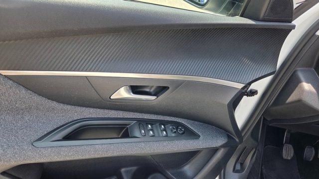 PEUGEOT 3008 BlueHDi 120 S&S Active PERMUTE IN ARRIVO