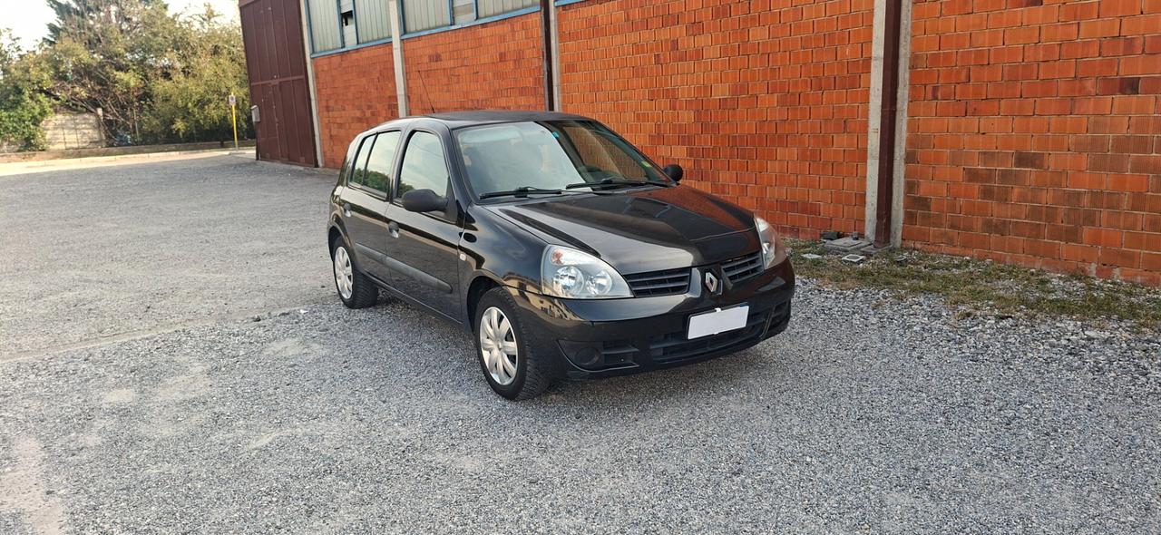 CLIO 1.2 5 PORTE FULL X NEOPATENTATI